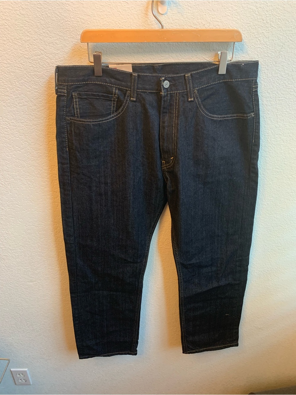 Levi's Men's Relaxed Dark Indigo Jeans
